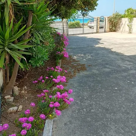 20 M.dal Mare Villa *